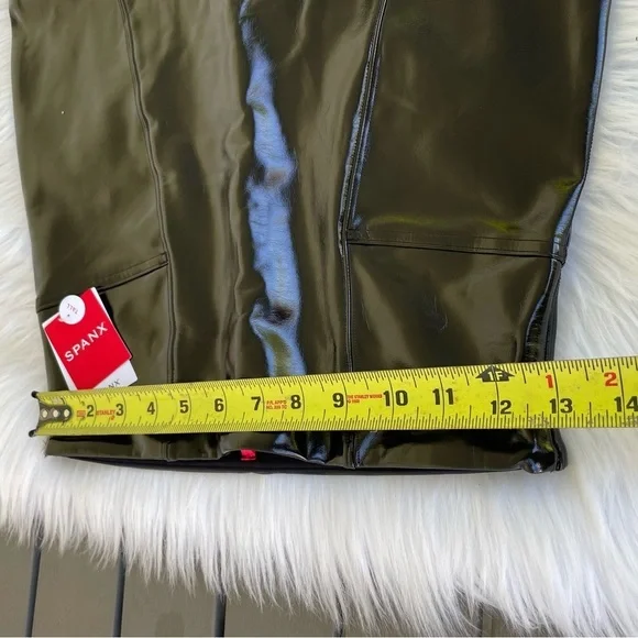 NWT - Spanx Faux Patent Leather Leggings - Vinyl - Size Med. Tall - Picture 10 of 11